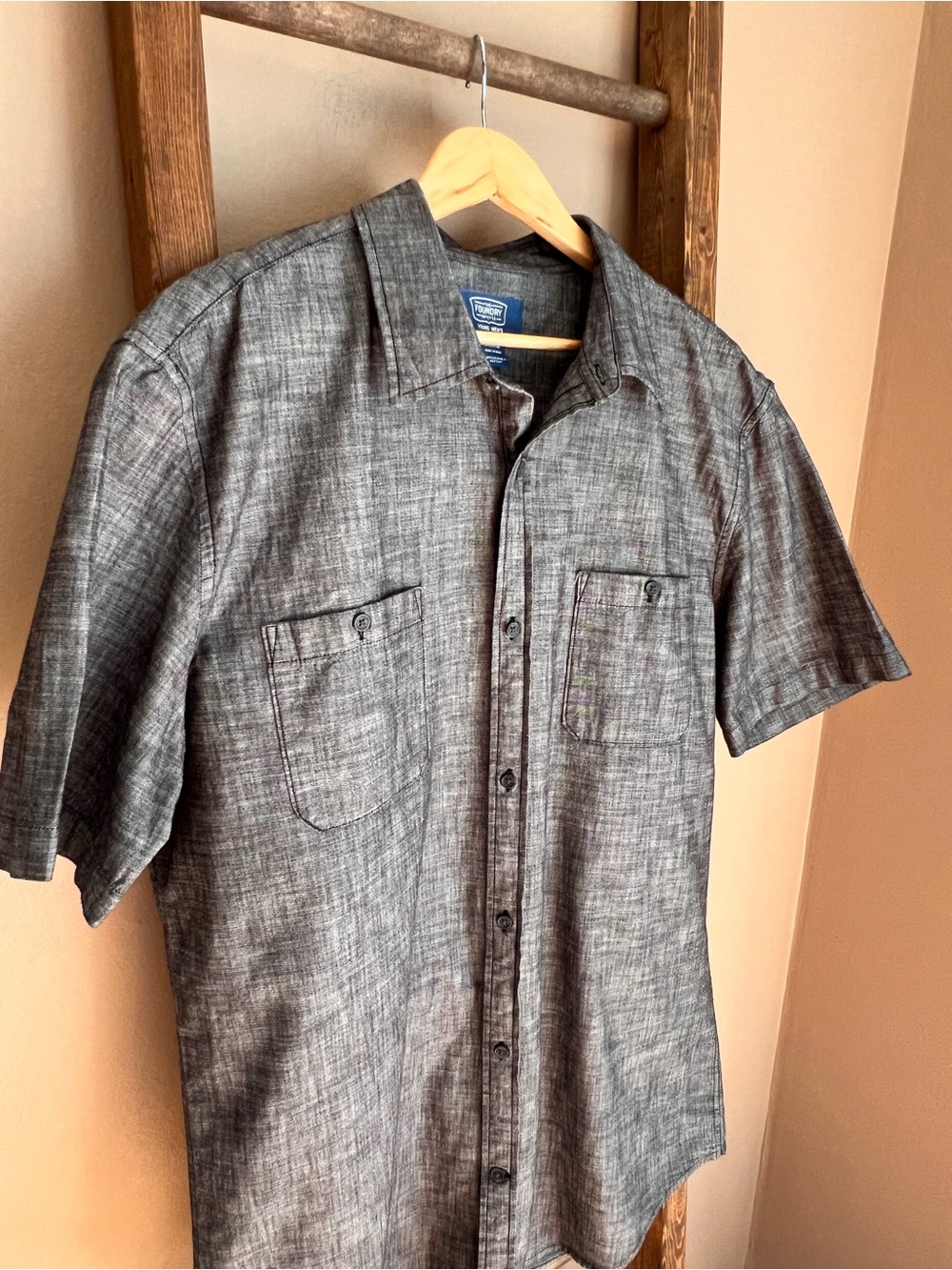 The Foundry Supply Co. Men's Short-Sleeve Button-Down Shirt in Charcoal Gray - Picture 2 of 6